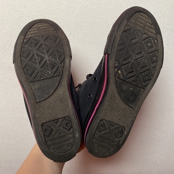 Converse black and pink youth girls size 3 - Picture 10 of 10